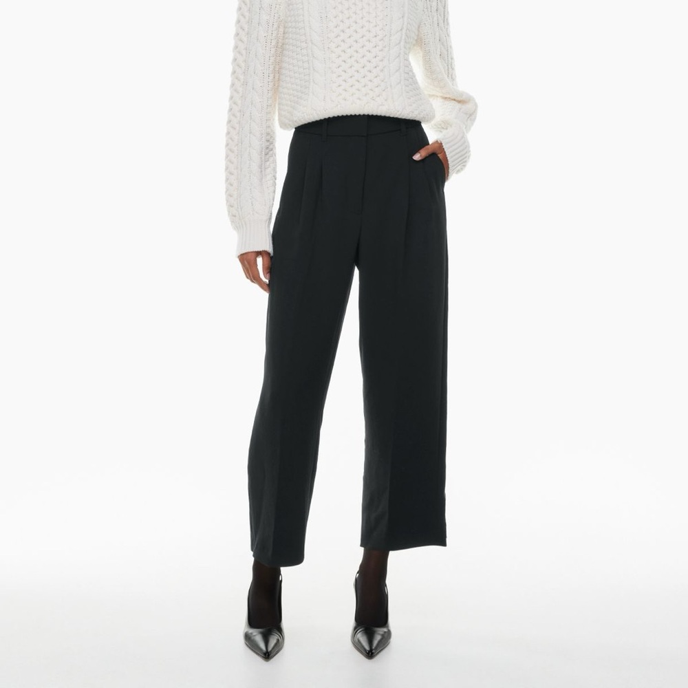 Aritzia Effortless Cropped Pants